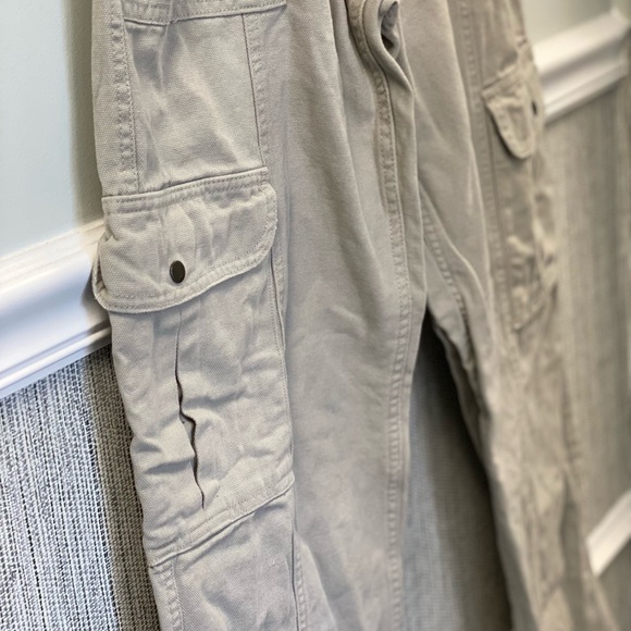 Aeropostale size medium women’s cargo pants. - Picture 7 of 8